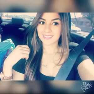 Meet your Posher, Tania