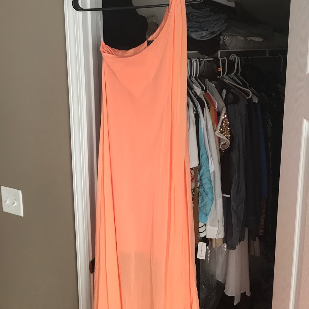 One shoulder greecian style gown