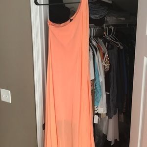 One shoulder greecian style gown