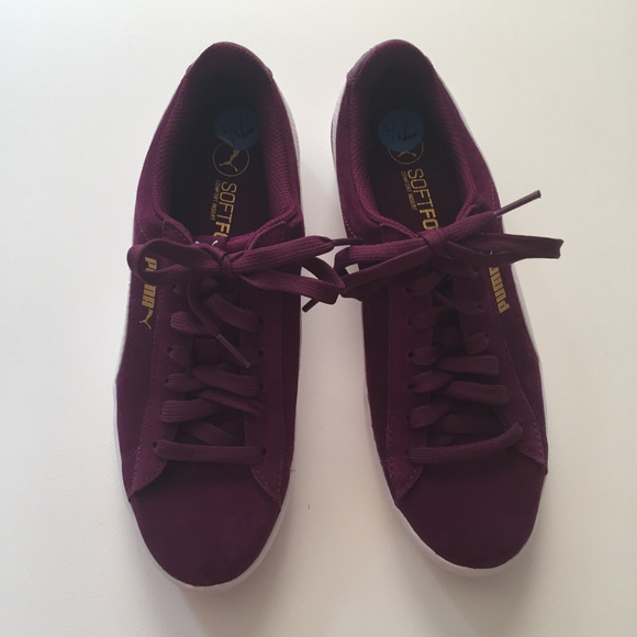 SOLD//Puma Softfoam Purple Leather Shoes - Picture 2 of 4
