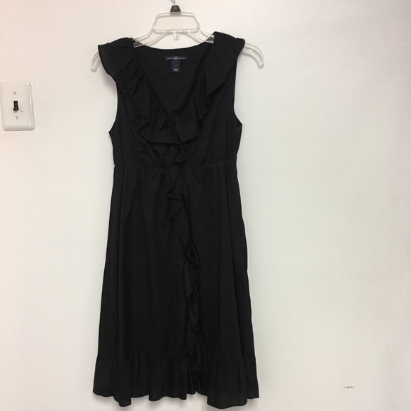GAP Ruffle Dress - Picture 2 of 4