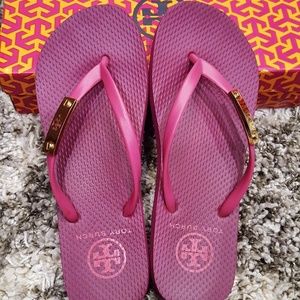 Tory Burch Elisha Flip Flop size 6