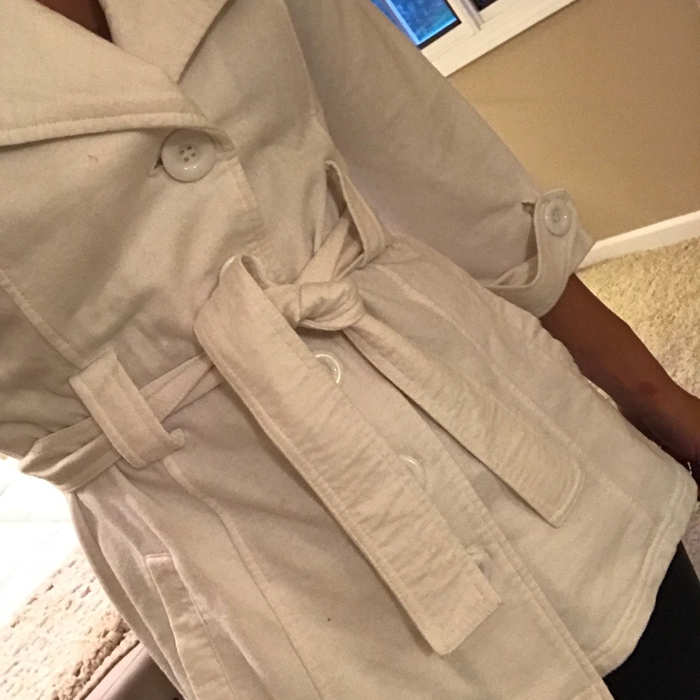 White Jacket - Picture 2 of 3