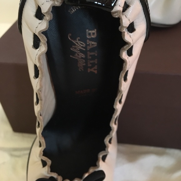 Bally heels - Picture 3 of 4
