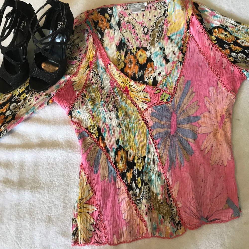 Beautiful detailed Alberto Makali Blouse