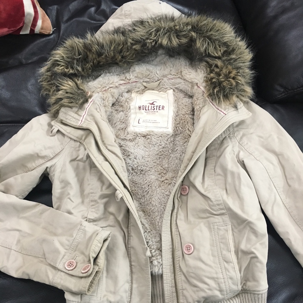 Hollister Bomber Jacket Faux Fur - size Large