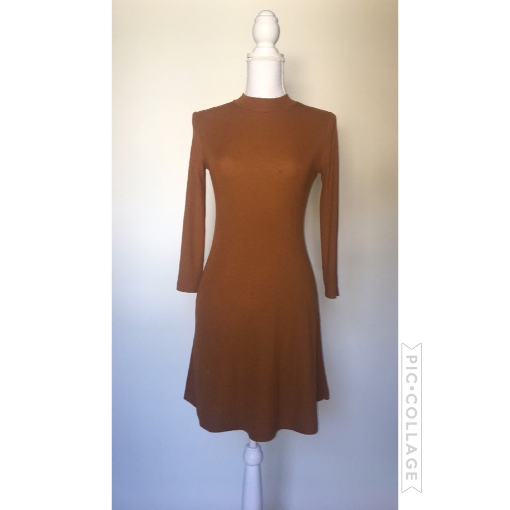 Amber color long sleeve dress
