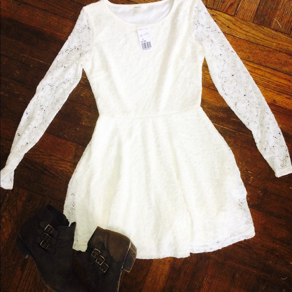 Crocheted dress from Forever 21 - Picture 1 of 1