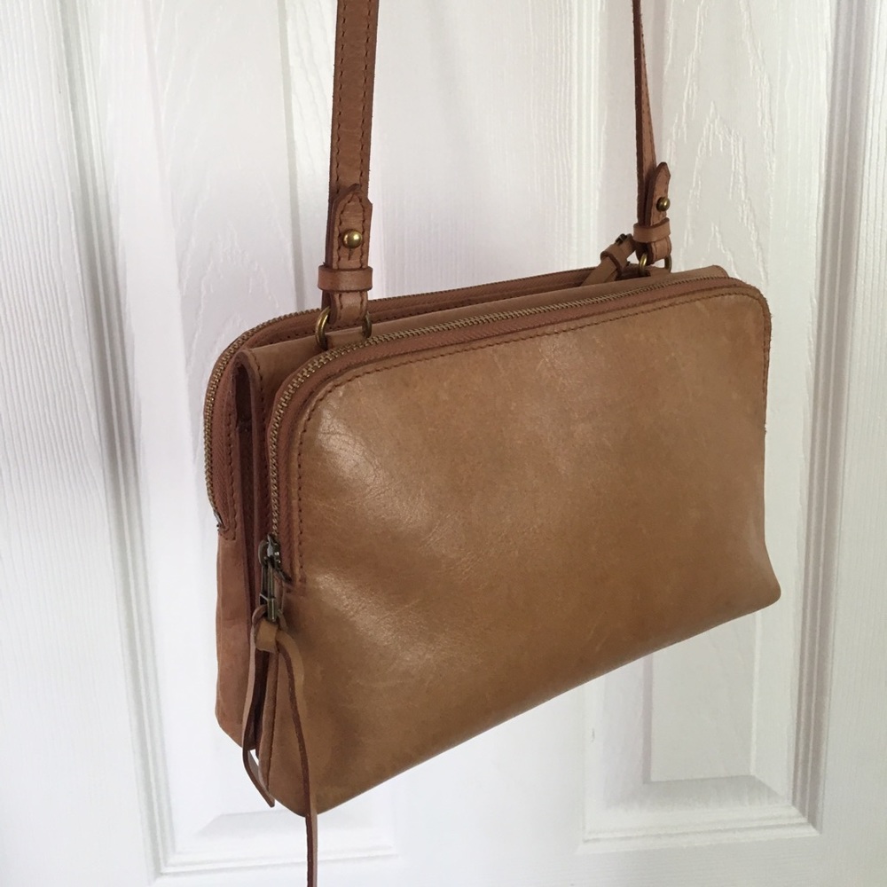 LIKE NEW MADEWELL CROSSBODY PURSE!!