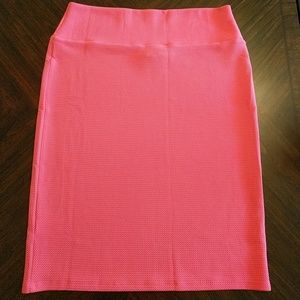LuLaRoe Cassie XL Bright Coral
