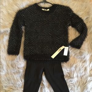 Girls size 4. DKNY. Tags