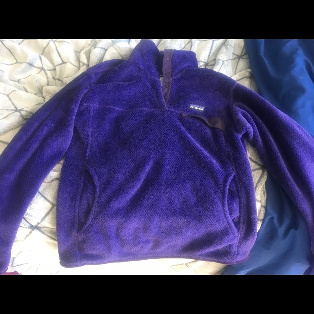 Women's Large Purple Patagonia Pullover
