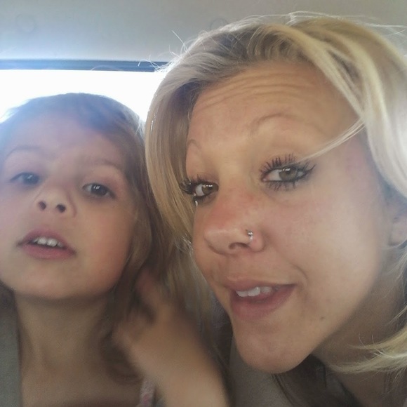 Meet your Posher, Marisa - Picture 1 of 1