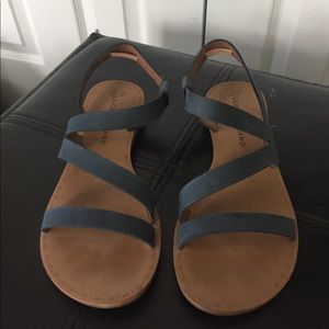 Lucky Brand blue sandals