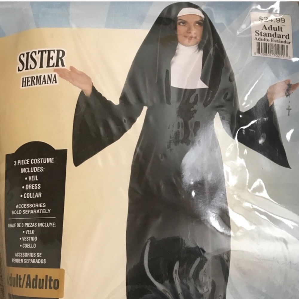 Nun costume