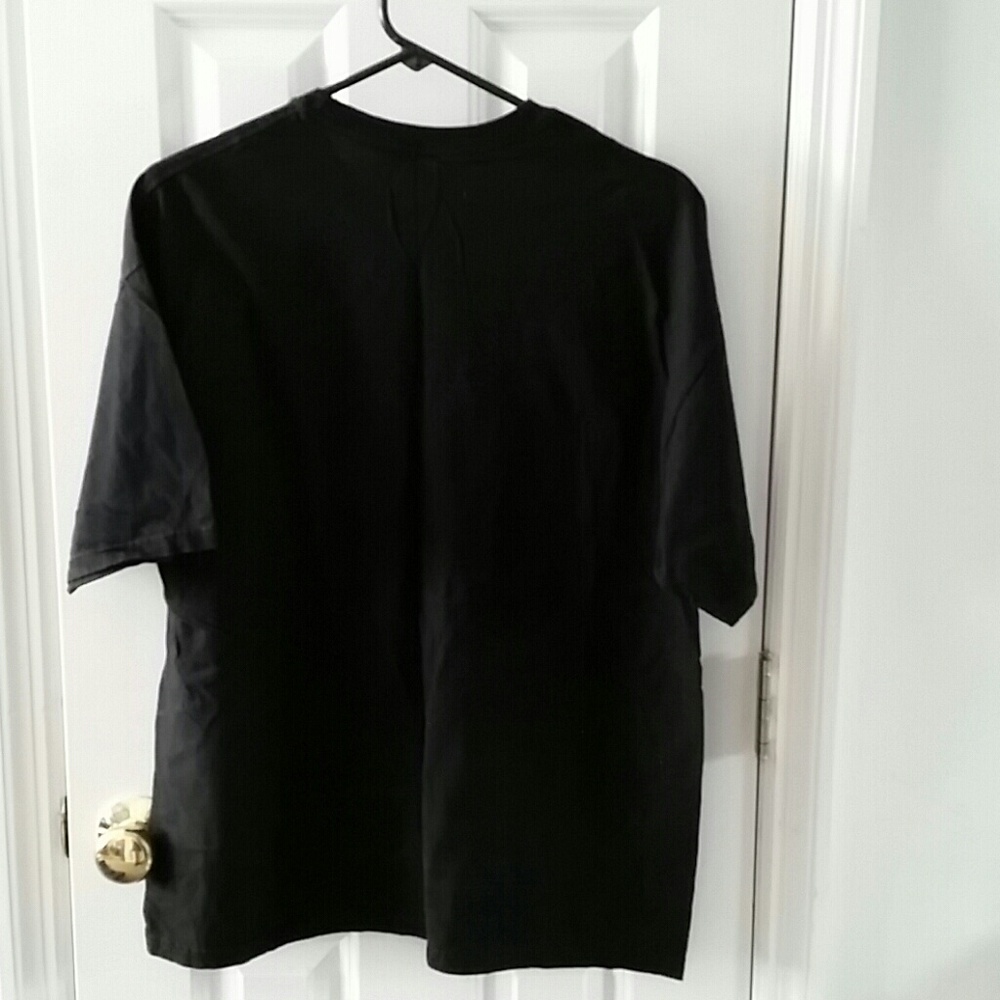 Captioned mens black tshirt - Picture 2 of 2