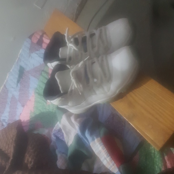 Air Jordans - Picture 2 of 2