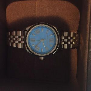 Micheal Kors Gold Watch