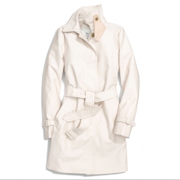 Coach Classic Twill Getaway Trench in Natural - Picture 7 of 7