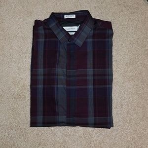 Calvin Klein slim fit Small button down
