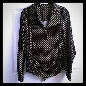 Ann Taylor Navy pull over blouse