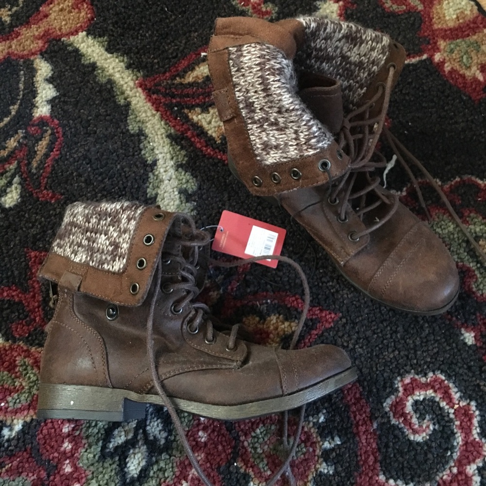 Cognac Khloe boots