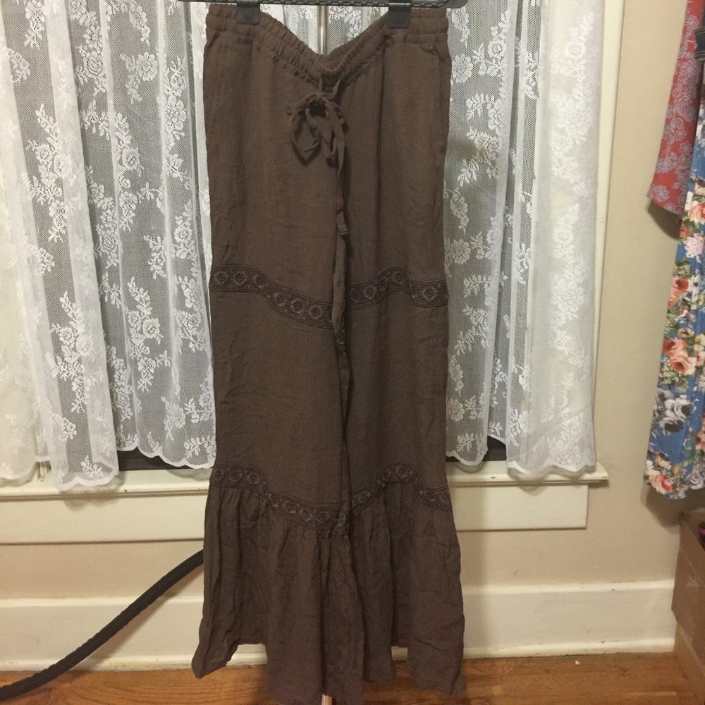 Matilda Jane XS Brown Ruffle Pants