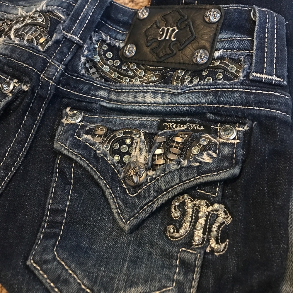 Miss Me Size 24 Denim Capri