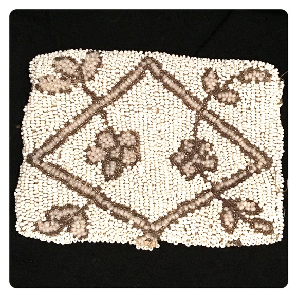 Vintage 1920's Handmade Seed Bead Coin Purse - Picture 1 of 4