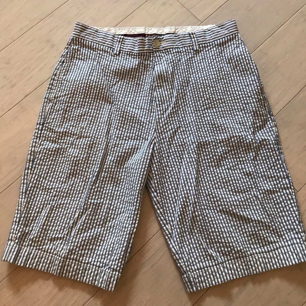 Brooks brothers boys shorts Sz 16 blue white strip