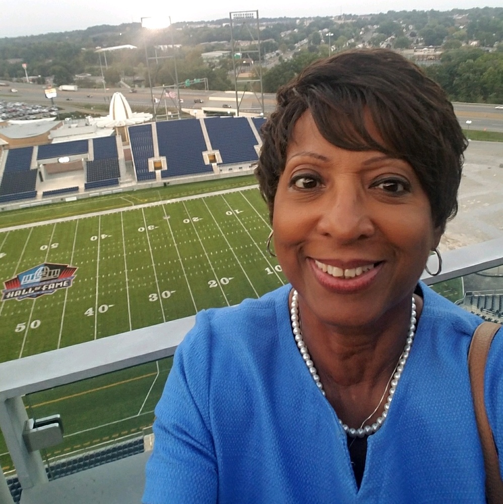 Meet your Posher, Agatha