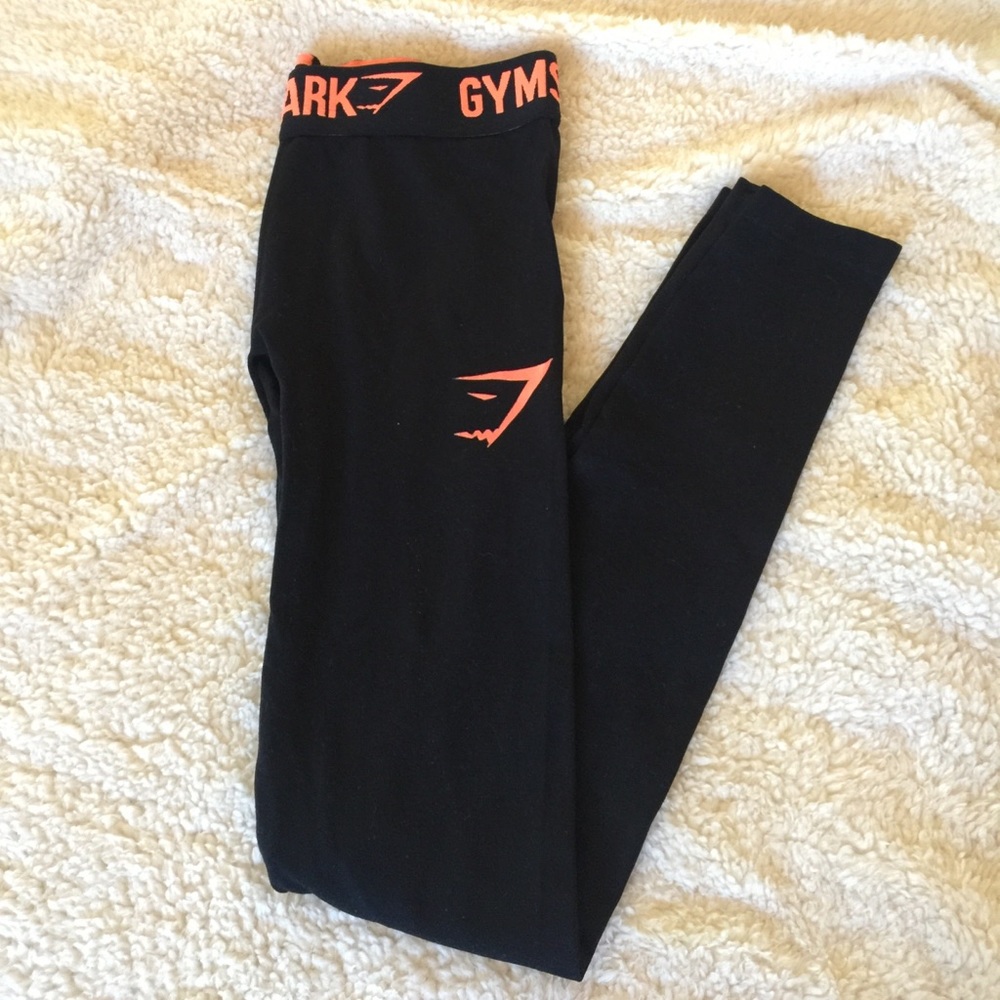 GYMSHARK leggings. (S)