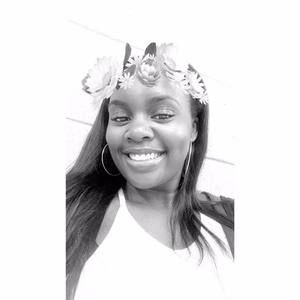 Meet your Posher, Cierra