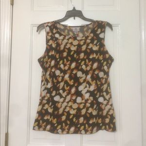 Women’s top.  Size M.