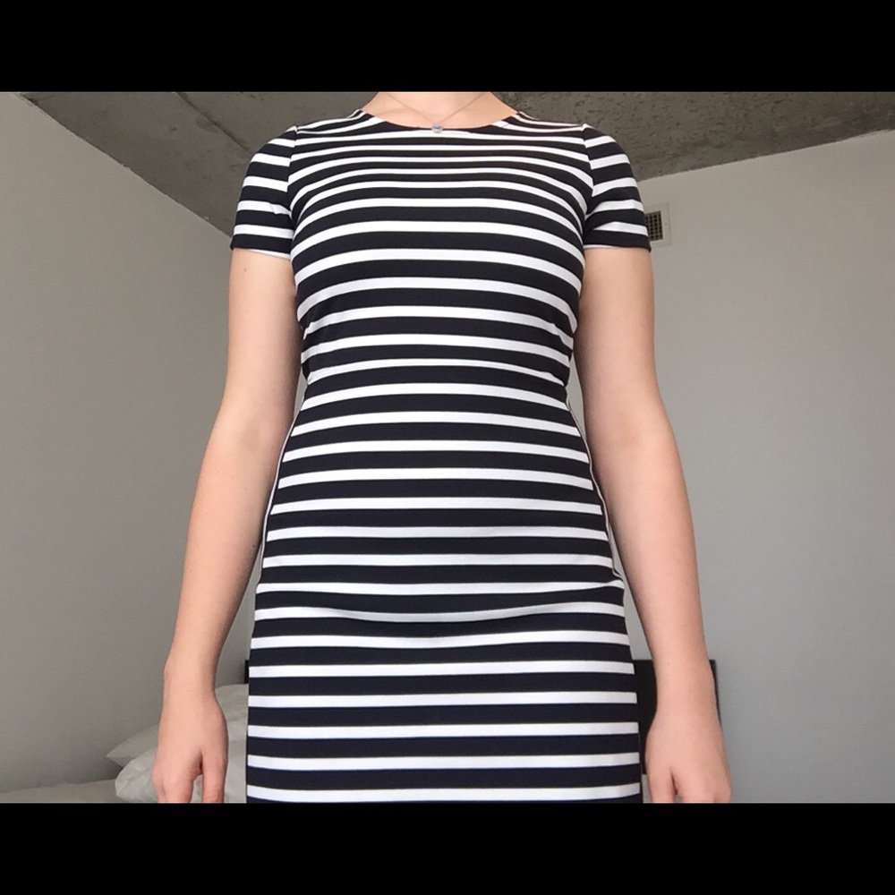 Striped Body tight Dress
