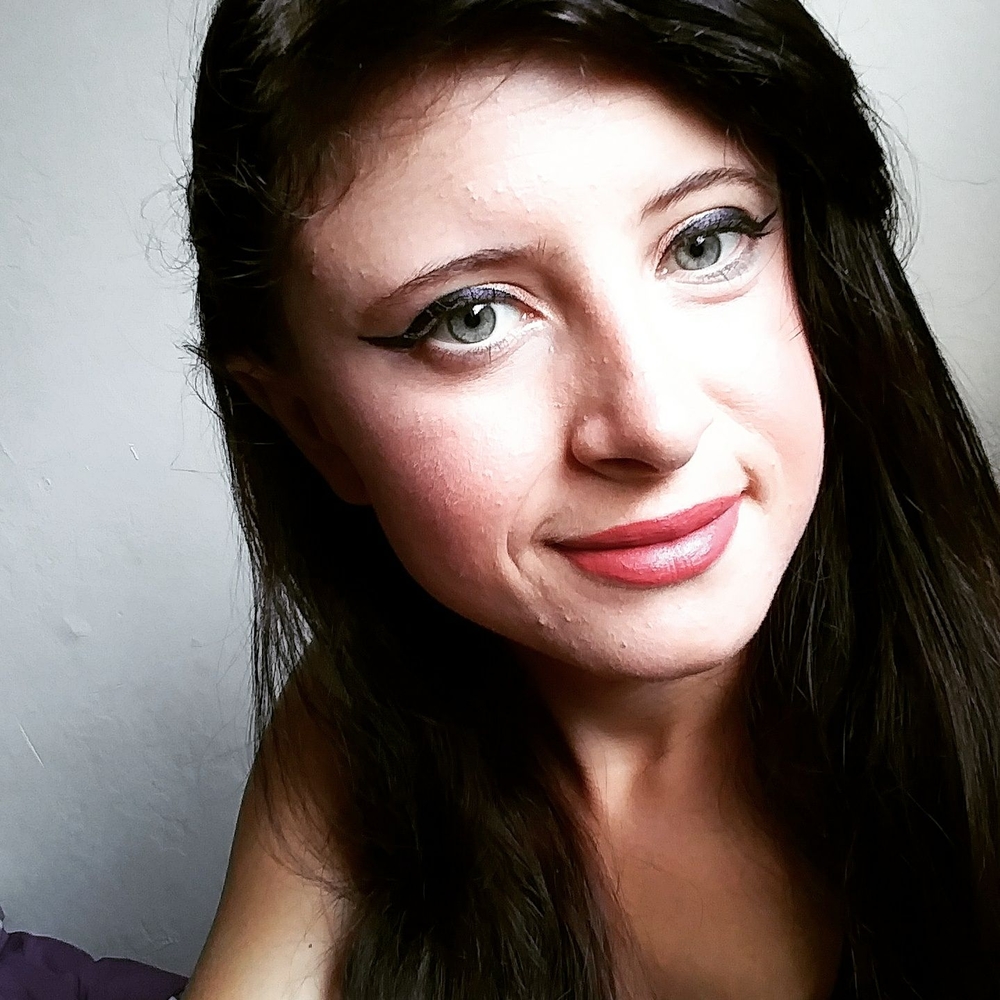 Meet your Posher, Angelina