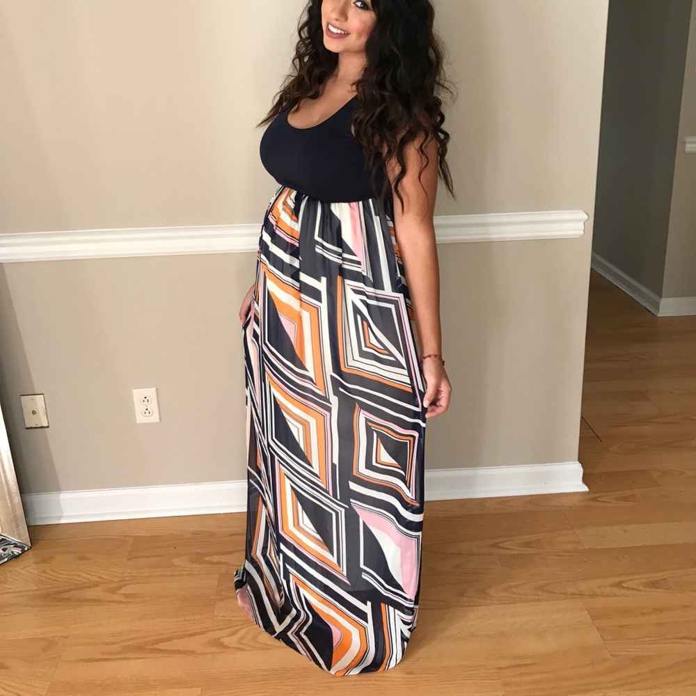 Maternity Maxi dress