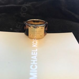 NWOT Michael Kors Tortoise shell Ring