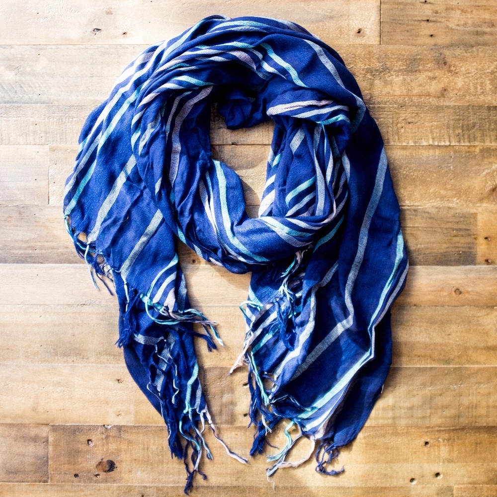🇬🇧 Oliver Bonas Blue Scarf 🇬🇧