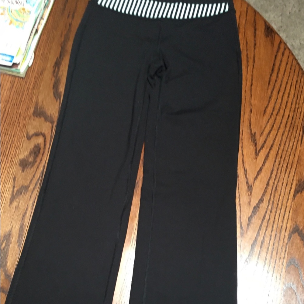 Lululemon Astro Pants Size 4
