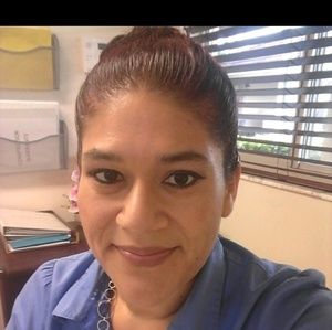 Meet your Posher, Gina