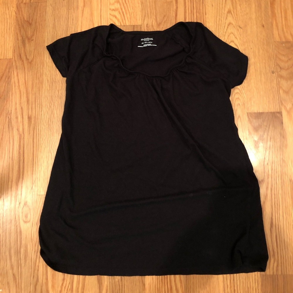 Nursing black t-shirt
