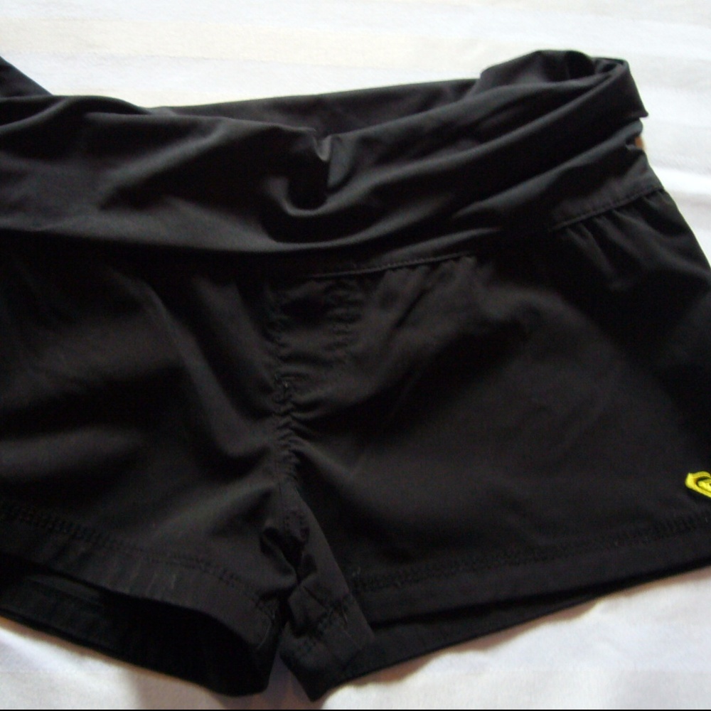 Roxy yoga runner short