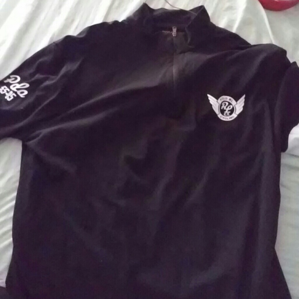 Long sleeve polo shirt