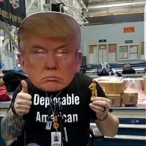 Meet your Posher, Jonathan