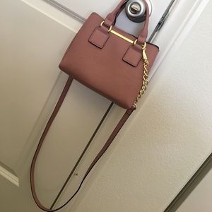 Steve Madden Dusty Rose crossbody bag