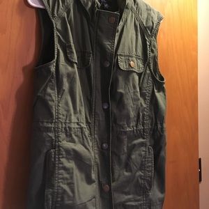 Vest with good. New without tags