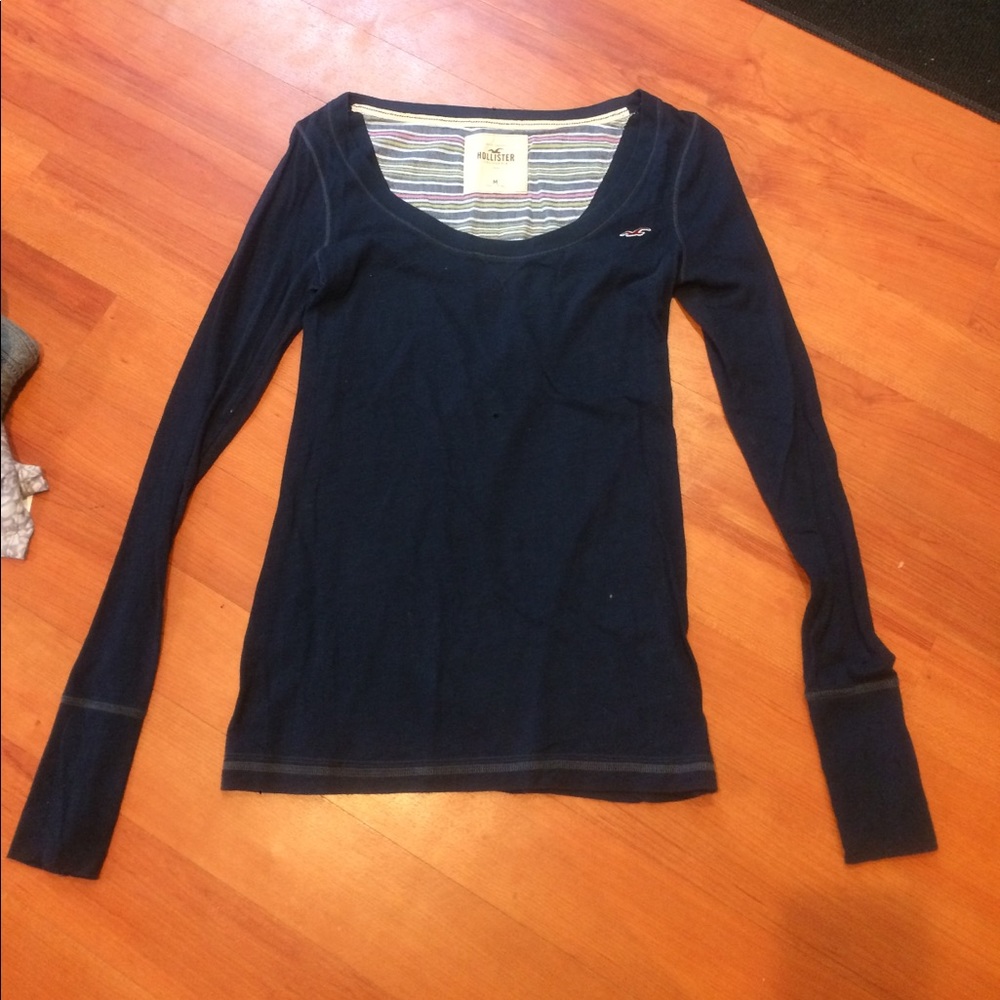 Navy blue Hollister shirt. Like new!