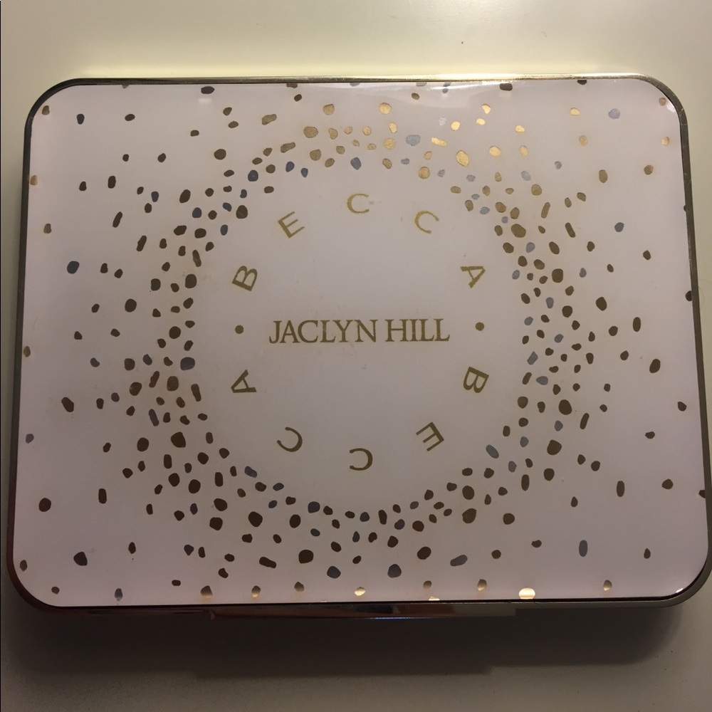 Becca x Jaclyn hill highlight/blush palette