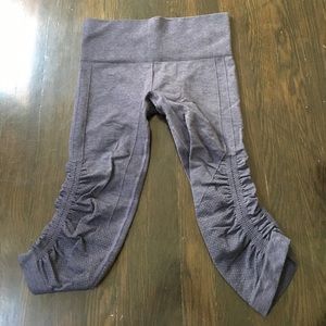 Pleated cinched purple lululemon Leggings
